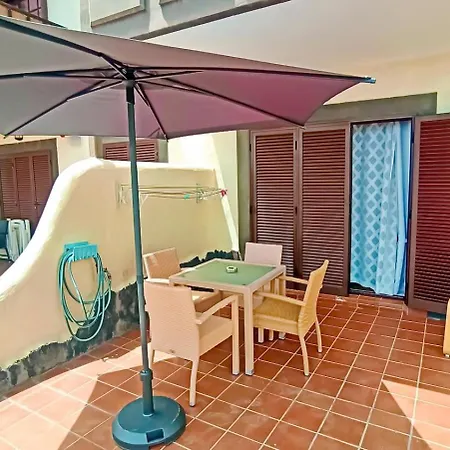 Sunny 1bed With Ocean View On The 1st Coastline Appartamento
